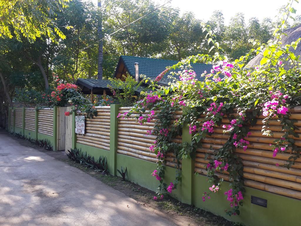 Oasi Bungalows Hotel Gili Air Luaran gambar