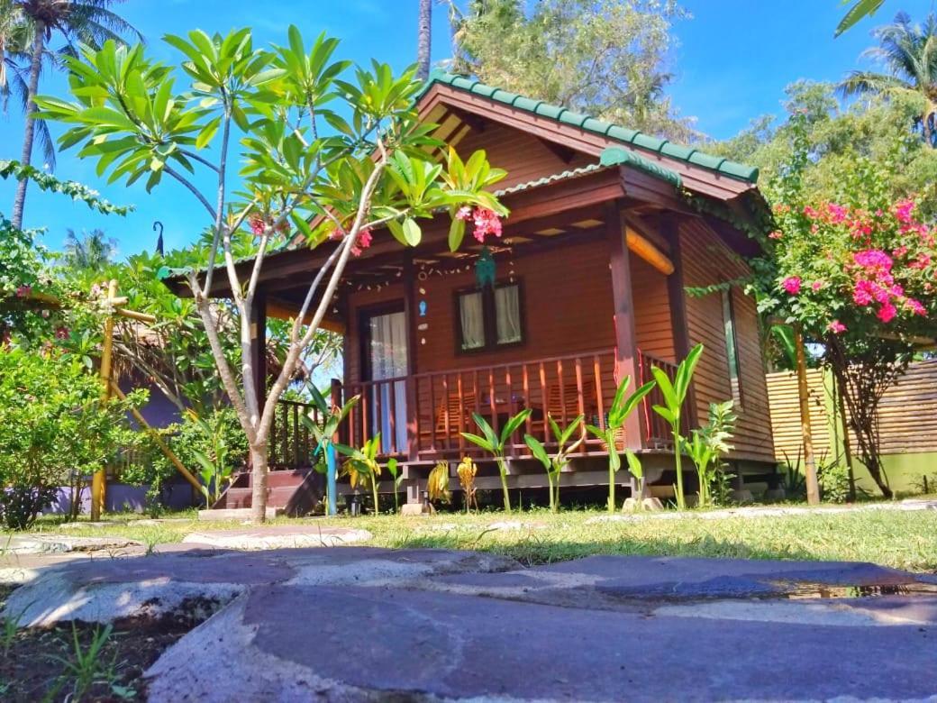 Oasi Bungalows Hotel Gili Air Luaran gambar