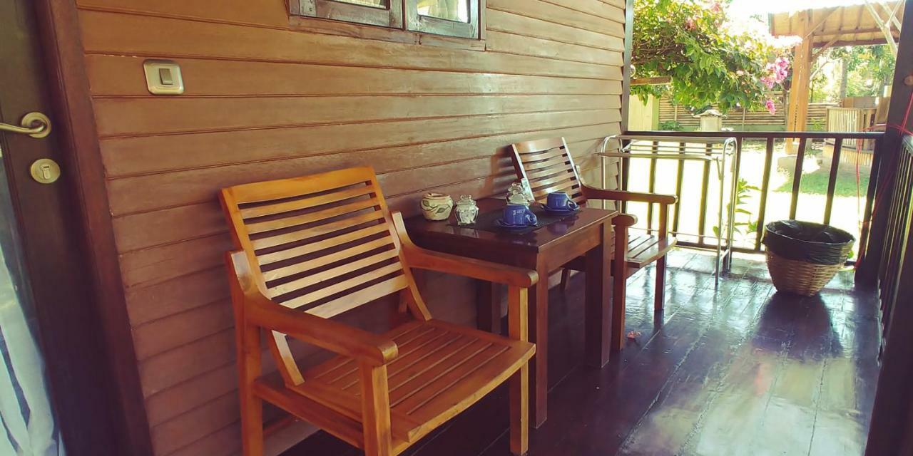 Oasi Bungalows Hotel Gili Air Luaran gambar
